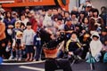 熱演